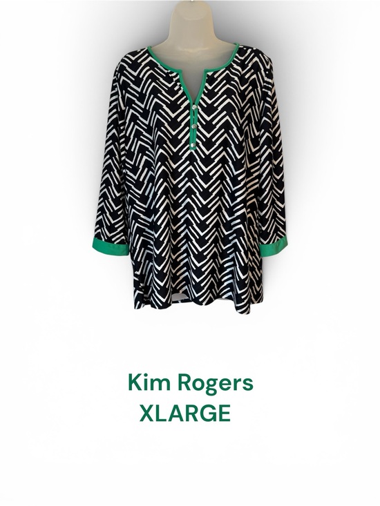 Kim Rogers Tops - Kim Rogers Black and White Chevron Top with Green Accents